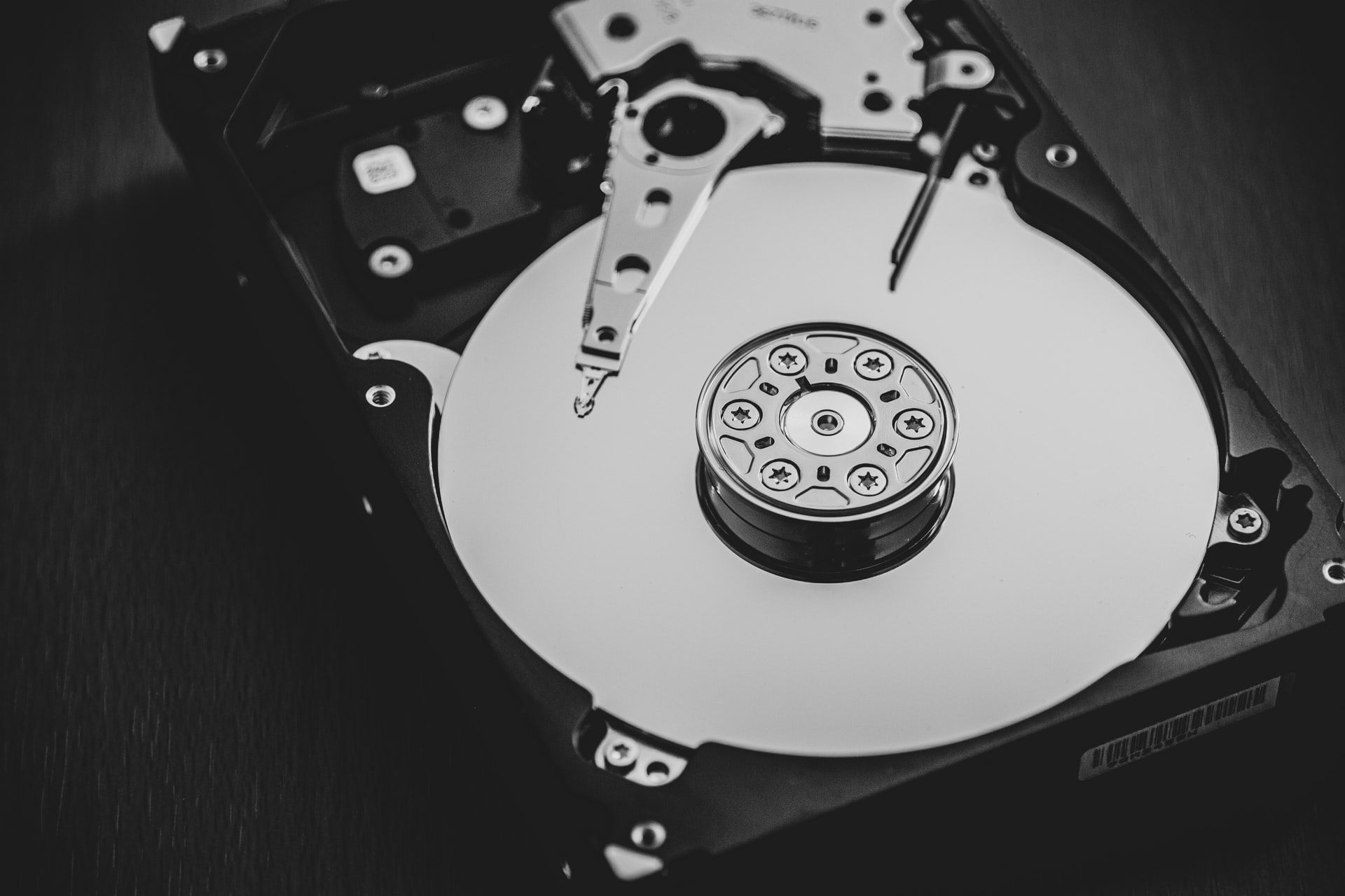 what is the hard disk drive